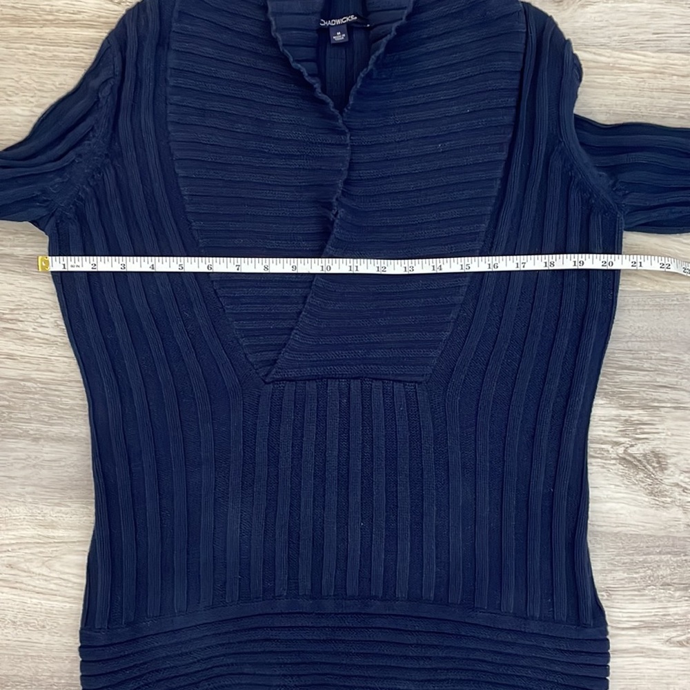Chadwick’s Navy Blue Cross Wrap Front V-Neck Thick Long Sleeve Sweater Medium - Picture 7 of 10